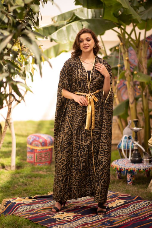 Arabic Black Belted Kaftan - Image 3